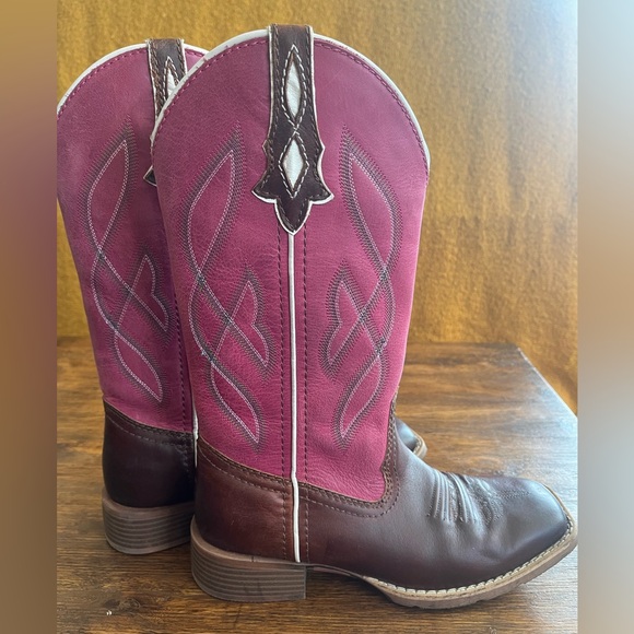 Justin Women’s Gypsy Pink Cowboy Boots size 6.5 - Picture 3 of 12